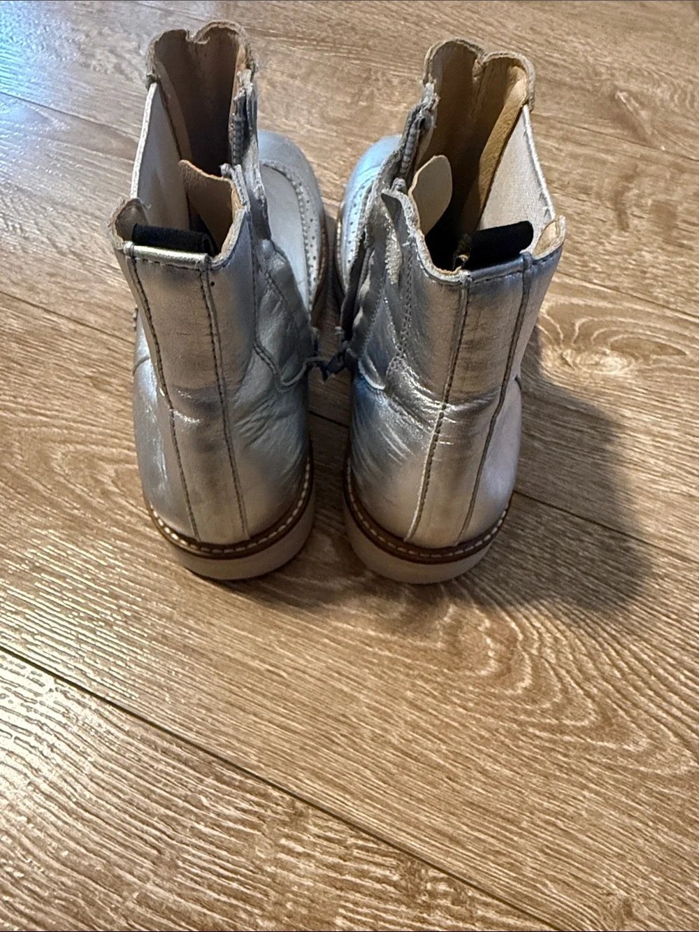 Young soles Kids Silver Chelsea Boots with Side Zip
